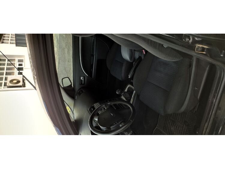 Ford Mondeo 2.0D 130 CV foto 4